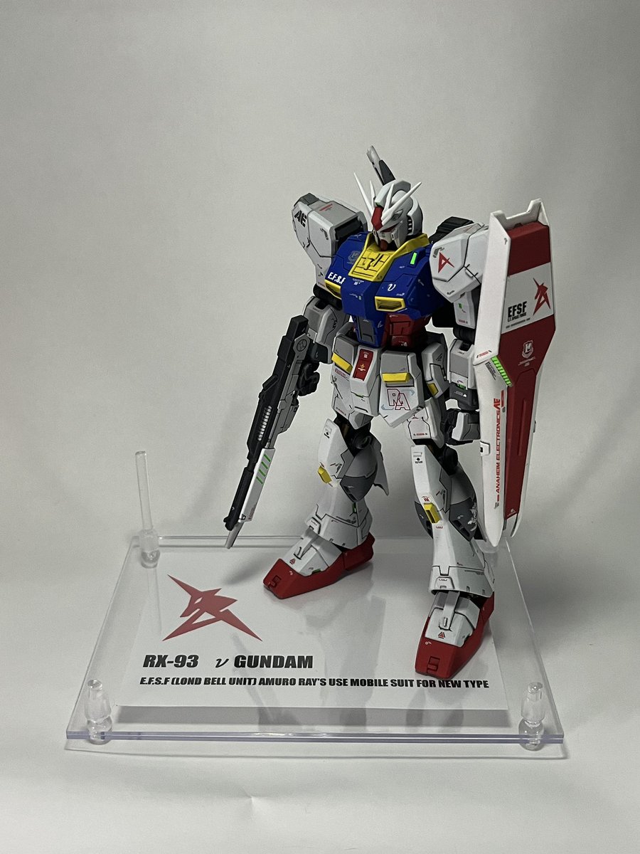 mrym1227's tweet photo. #νガンダムあつまれ 
ファンネル？はて、なんのことやら… https://t.co/dyD6Jpzkx4