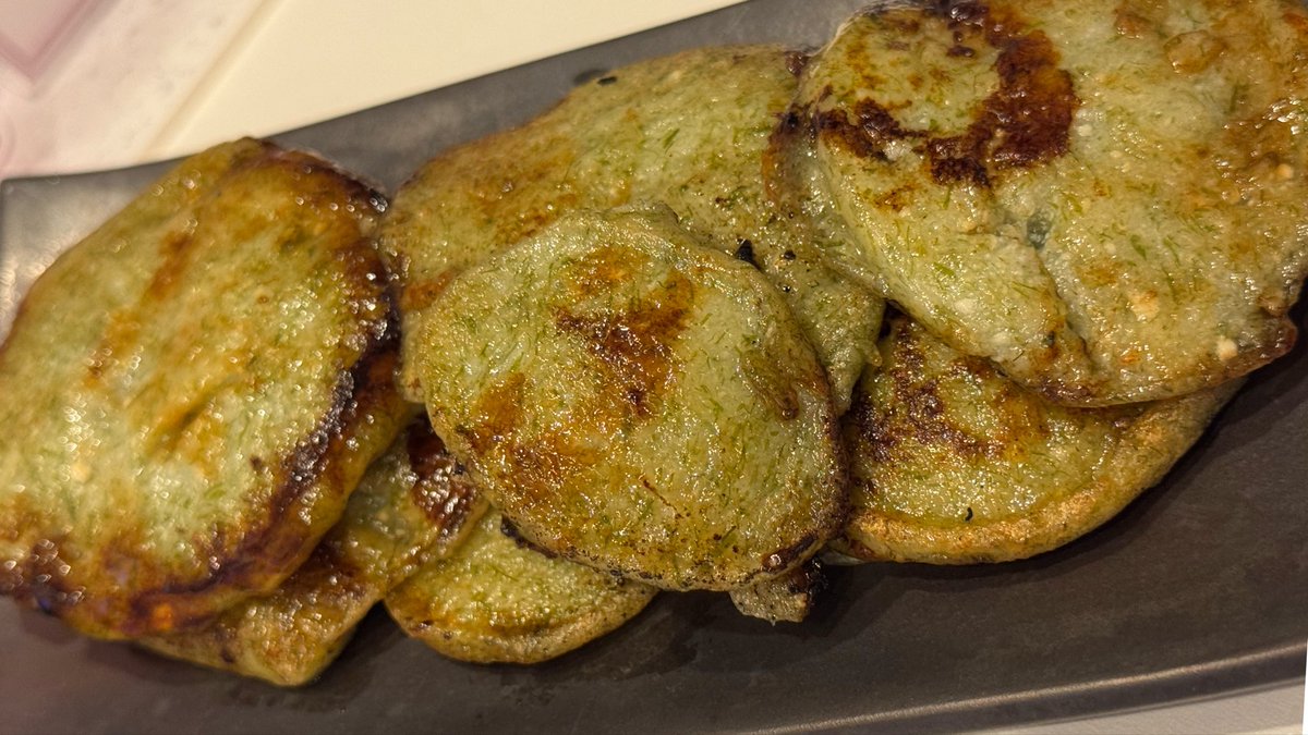 robocosan's tweet photo. 今日のお供です🀄
豆腐の磯辺焼きおいしい！！！ https://t.co/W4mPWJlFkG