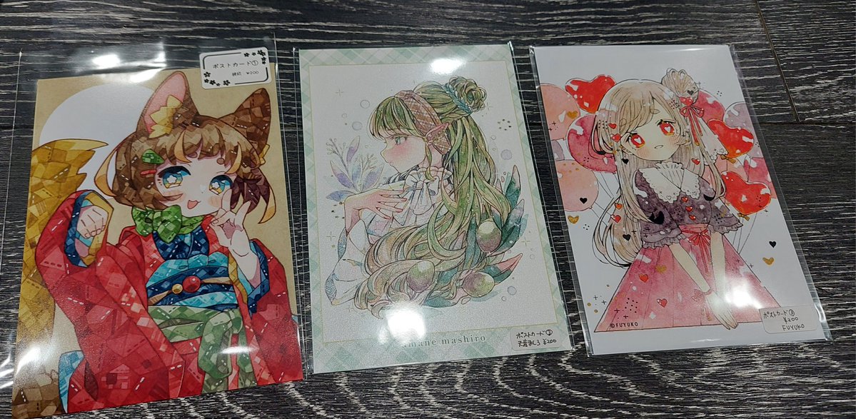 ポストカードとイラスト本のお迎えありがとうございます☺️✨✨