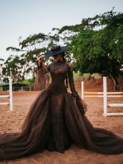 nozipho_mashaba's tweet photo. ‼️The Update‼️

Looks at the 2026 Hollywoodbets Durban July

Naliyani Uma

#HDJ2026 #HDJCountryAllure #HollywoodbetsxNoziphoMashaba https://t.co/qn8vk1lMCi