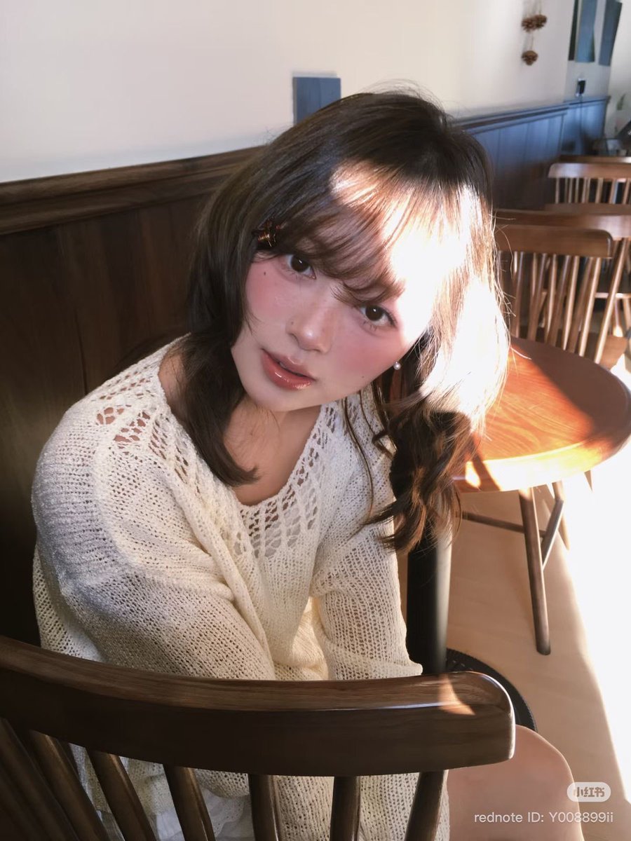 kimokimokimo00's tweet photo. はぁ…めちゃくちゃ綺麗…こういう「大人っぽさ」と「少女のような可憐さ」が共存してる昭和の古き良き女性になりたい人生だった… https://t.co/OHoKRPwFK8