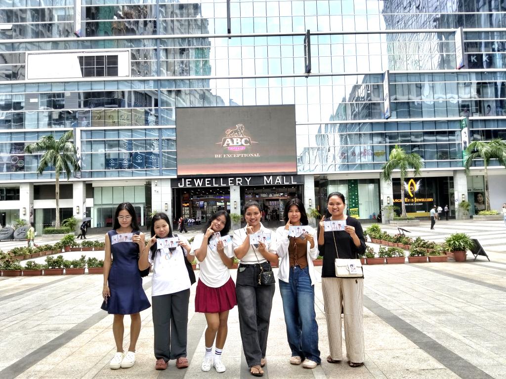 AprilMay207973's tweet photo. 💙 Happy 26 BD💙

A small blue gift from Myanmar Fans for everyone who joined our LED Project today.

Thank you for celebrating this special day with us. Wishing you happiness, good health, and endless success.
Myanmar Fans 🇲🇲

HAPPYBD LENG 26TH

#GrowingWithLeng26 https://t.co/E8Vv7xfD9c
