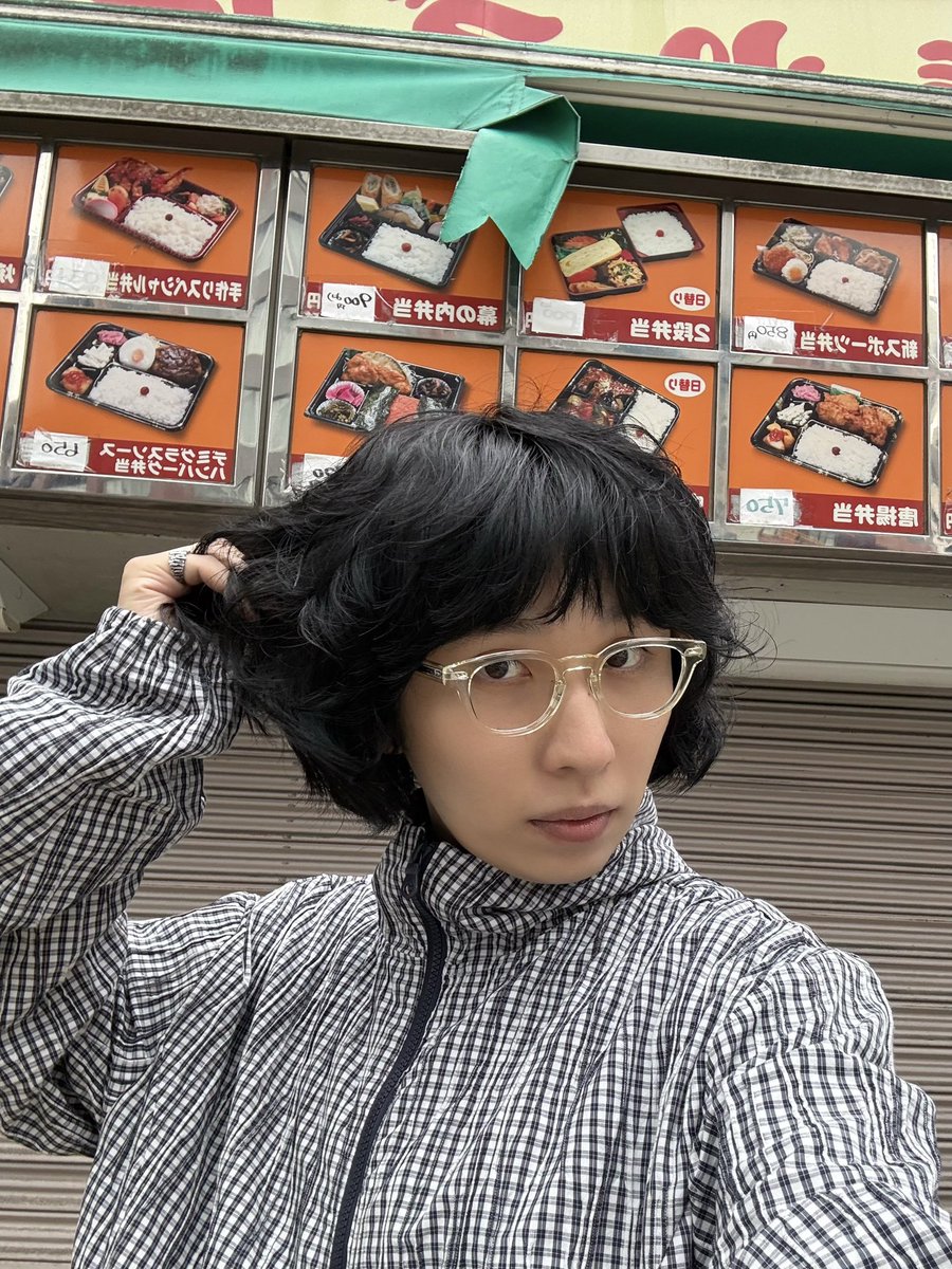 MegaShinnosuke tweet picture