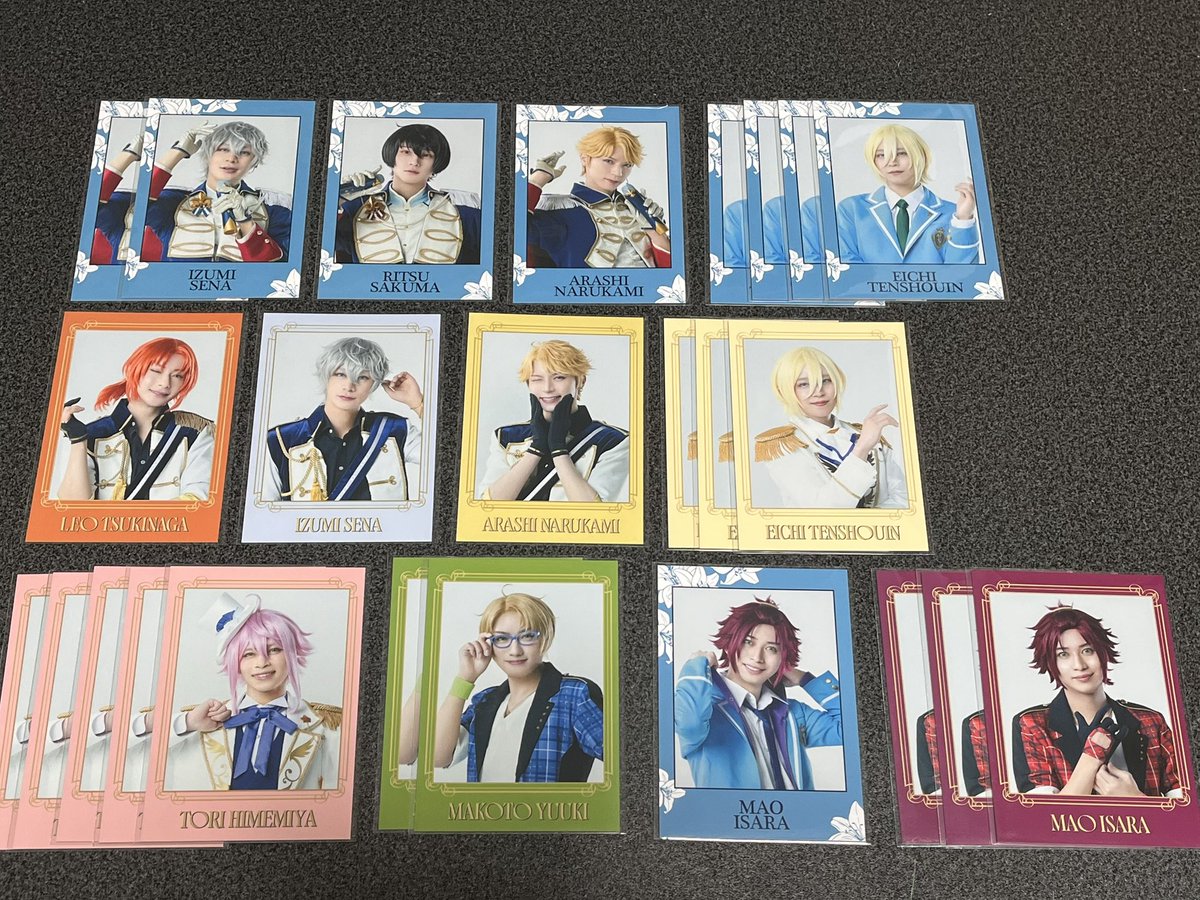 konoha0408's tweet photo. 【交換】あんステ Requiem from Knights 返礼祭 レクイエム チェキ ランチェキ ランブロ

譲
レオ、泉、凛月、嵐、真、真緒、英智、桃李

求
凛月、司、真緒(ランブロ)

大阪公演手渡し(全日対応可能)
まとめて優先
KnightsはKnightsと交換(凛月は凛月とのみ)
検索からでもお気軽にお声掛けください https://t.co/GukTCMo2xV