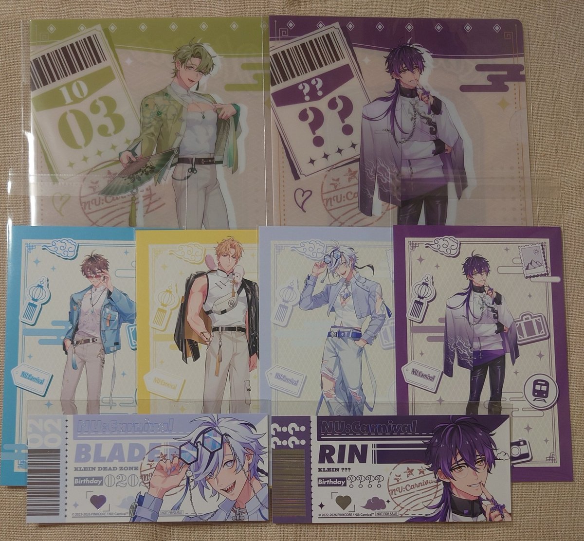 bmymel_g's tweet photo. @0 【同異種交換/譲渡】NU:カーニバル NUカーニバル ぬカニ タワレコ ハート型缶バッジ アクリルカード アクリルぷちスタンド アクスタ 特典 ホログラムチケット クリアファイル ポストカード おまけステッカー 他 THEキャラSHOP
譲) 画像1～3枚目
求) 画像4枚目(玖夜/エドモンド)

都内手渡しにて https://t.co/TwkW1r3wmM