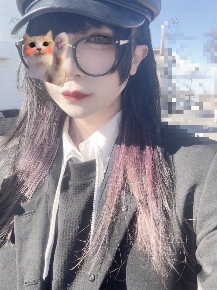 _fuqk_'s tweet photo. look at me https://t.co/MtxNF4pLt4