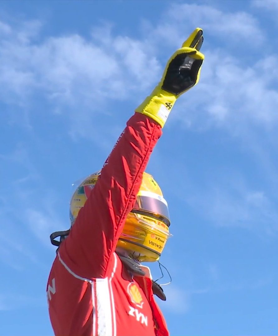 alexandrejansse's tweet photo. Good luck for the sprint race today @LewisHamilton show them who is the real boss 👊 keep pushing and never give up https://t.co/FXgfZaPJ1E