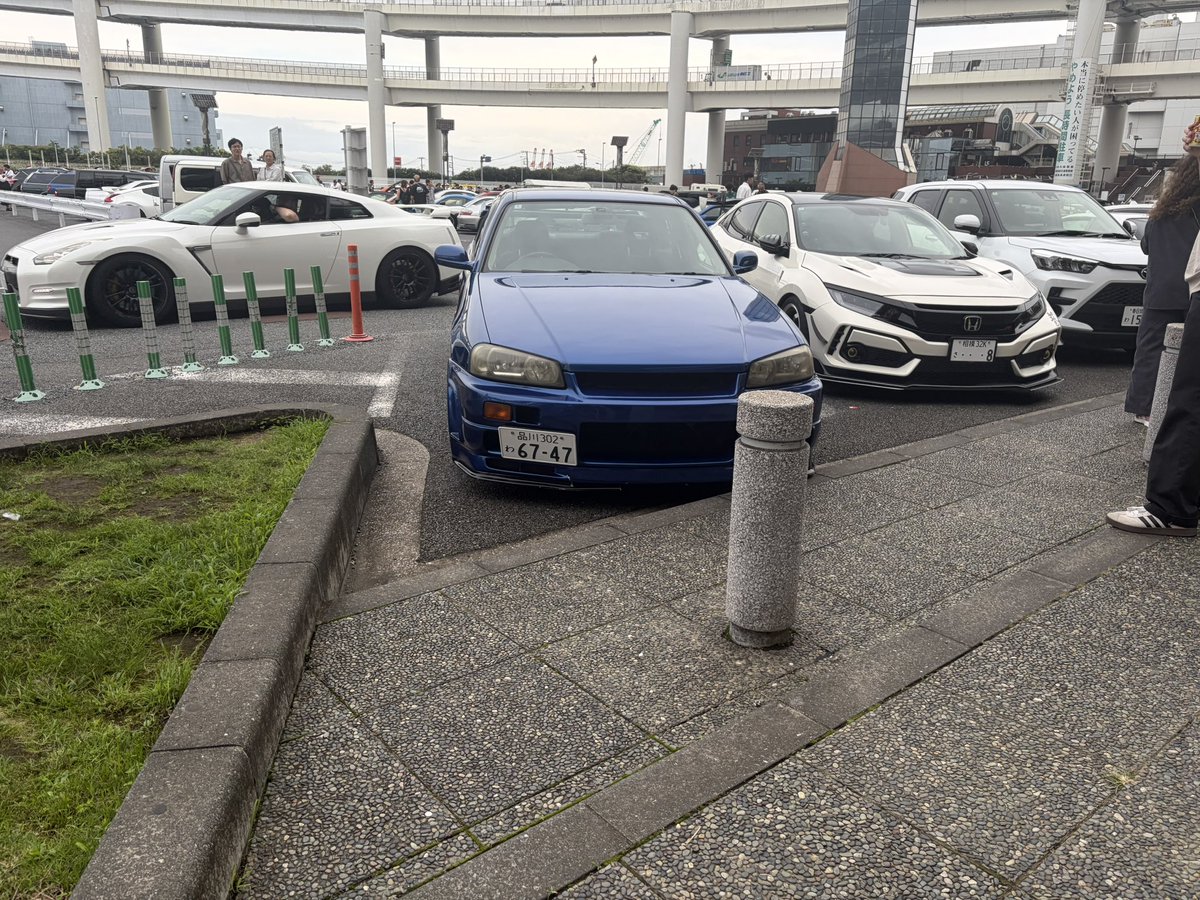 yunachan0309's tweet photo. 大黒でレンタカーのGTRにドアバンされました

sorryじゃねぇよ!‼️
レンタカー会社どこだよここ‼️‼️

#大黒
#レンタカー
#ドアバン https://t.co/7bou2HdL1a