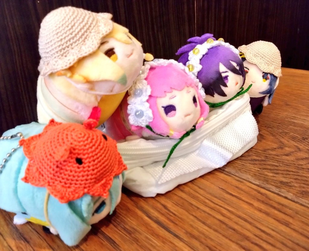 1nyan7's tweet photo. おもち達遊ばせてきた☺️
可愛い帽子とか頂いた🫶 https://t.co/oHyLmX2O1G