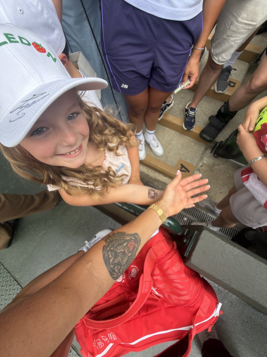 SabalenkaA's tweet photo. Kids are the best ❤️ https://t.co/BDUGvNlGf4