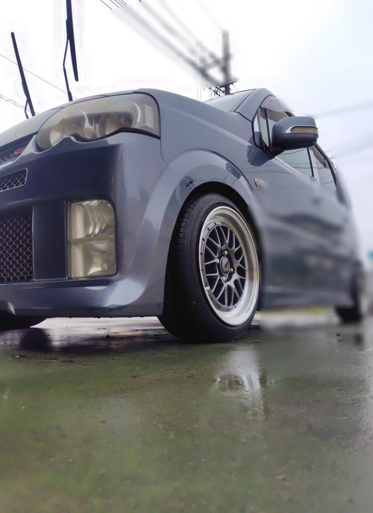 25Akisan's tweet photo. ムーブカスタムRS L152S前期型に乗り換え~
友達と車交換~
なんだけどヘッドガスケット抜け
さっそくエンジン載せ替えの方向で~

んでもってMTさんは相変わらずの放置~
とりあえずオルタネーター交換はしてみるけど直るか不明
診断機繋げてもらおうとも思ってるけどどーしよ https://t.co/4Xz8FWexbi