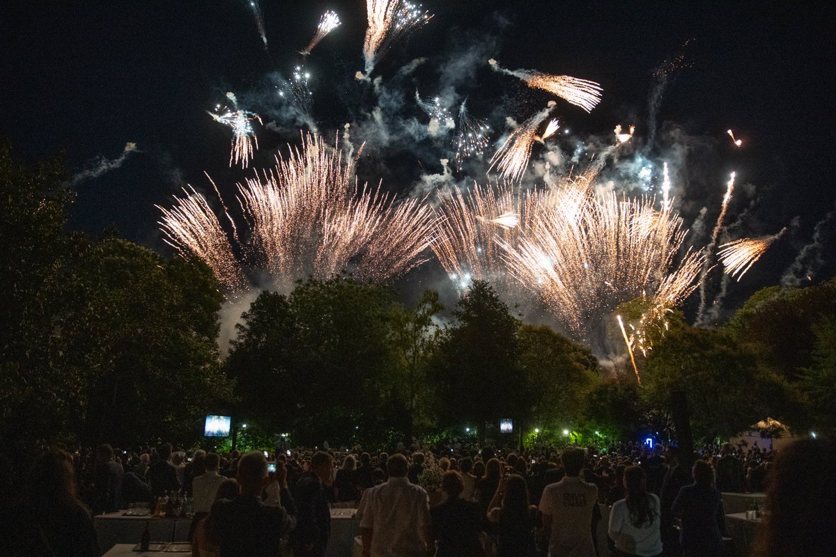 USEmbassyFrance's tweet photo. Honoring 250 years of American independence. #freedom250 https://t.co/qmNpUoVXjv