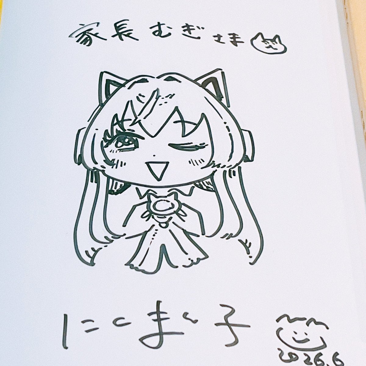 ienaga_mugi23's tweet photo. 以前ラジオでお喋りしたにくまん子先生から！
御本＆かわいいグッズなどをいただきました🥳

ありがとうございます…感無量…
紙で読むにくまん子先生の作品は最高…

共通衣装のむぎも描いてもらったのでみんなも見てください！！！

にくまん子先生の単行本🆕も楽しみにしている日々です！！ https://t.co/BN46di6q5F
