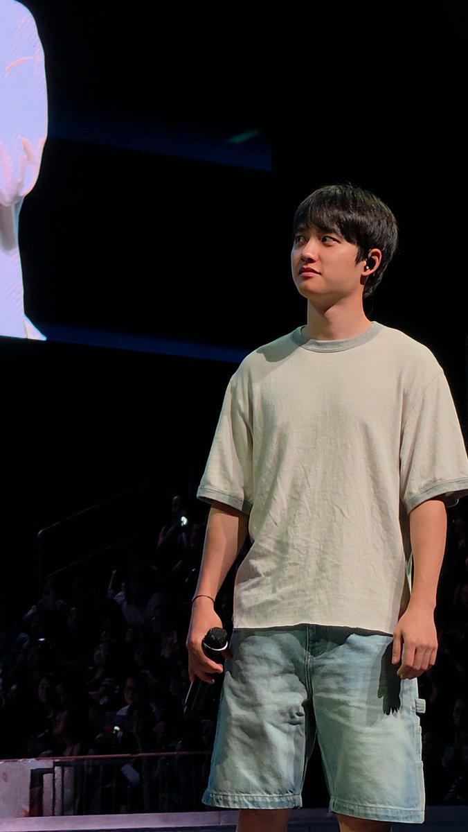 yeol_mizpah's tweet photo. 070426 #Kyungsoo

Ang cute sarap kurutin ang pisngi 🥲

##EXhOrizoninMANILA https://t.co/sGi9AnK3Ib