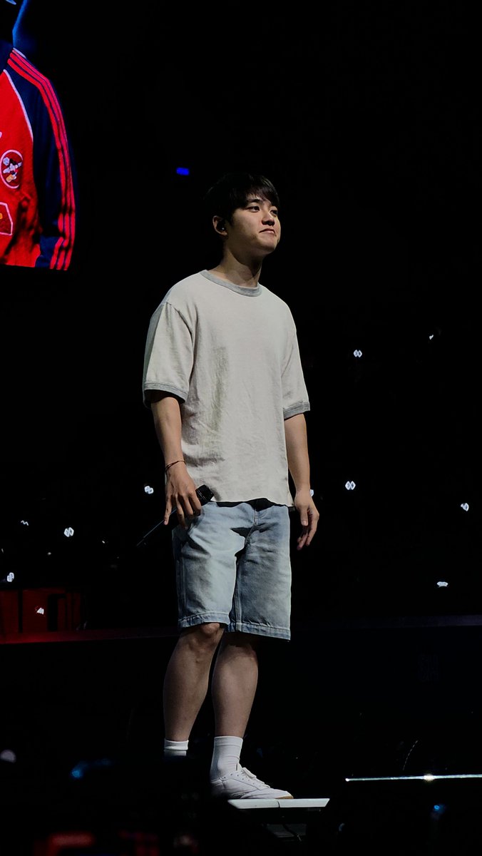 yeol_mizpah's tweet photo. 070426 #Kyungsoo

Ang cute sarap kurutin ang pisngi 🥲

##EXhOrizoninMANILA https://t.co/sGi9AnK3Ib