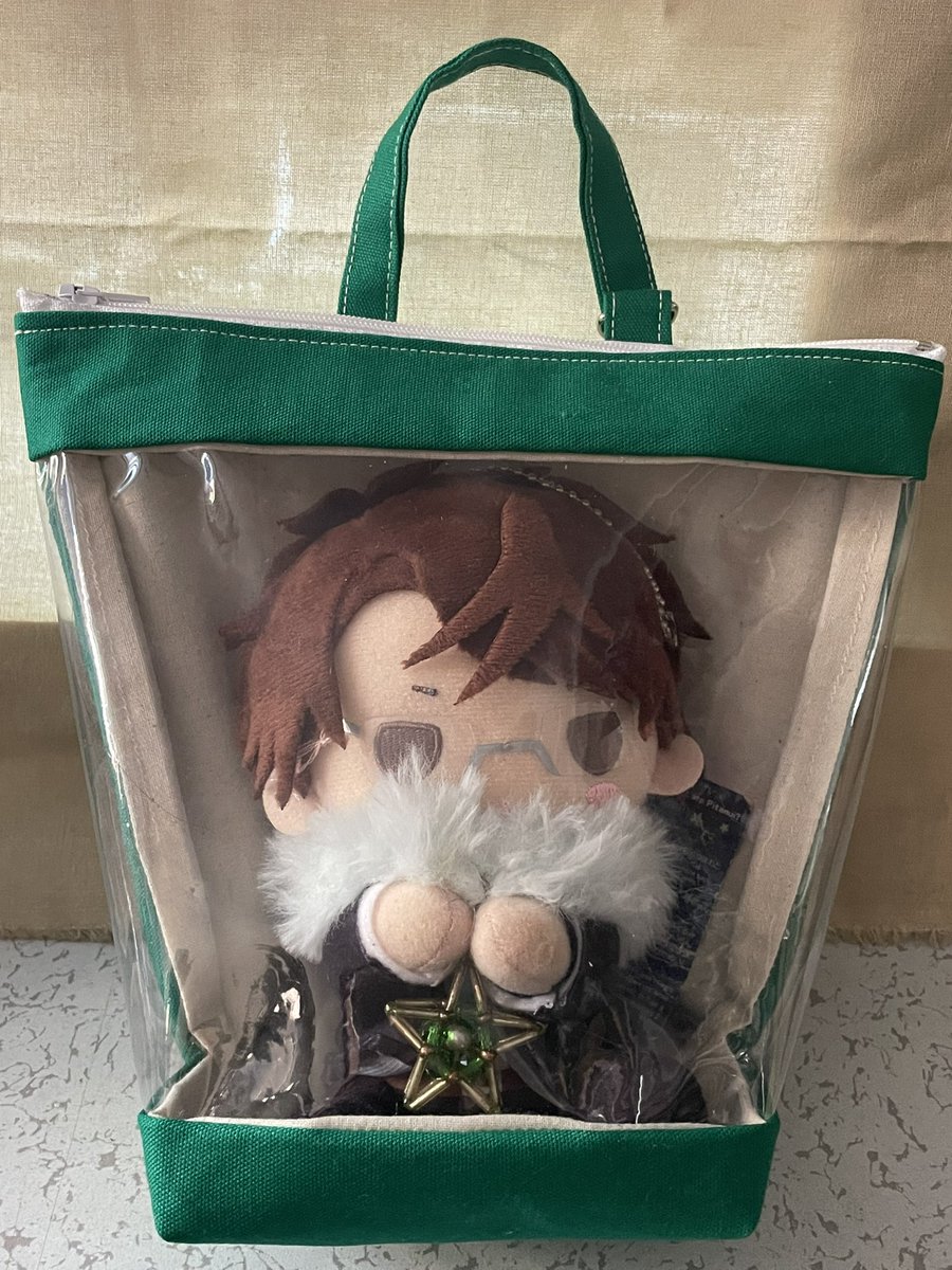 cokcok1750's tweet photo. 新しい推し色ぬいポーチ(　˙▿˙　)☝

15センチぬいぐるみ1体がピッタリサイズです！ https://t.co/AHg5EhBfKN