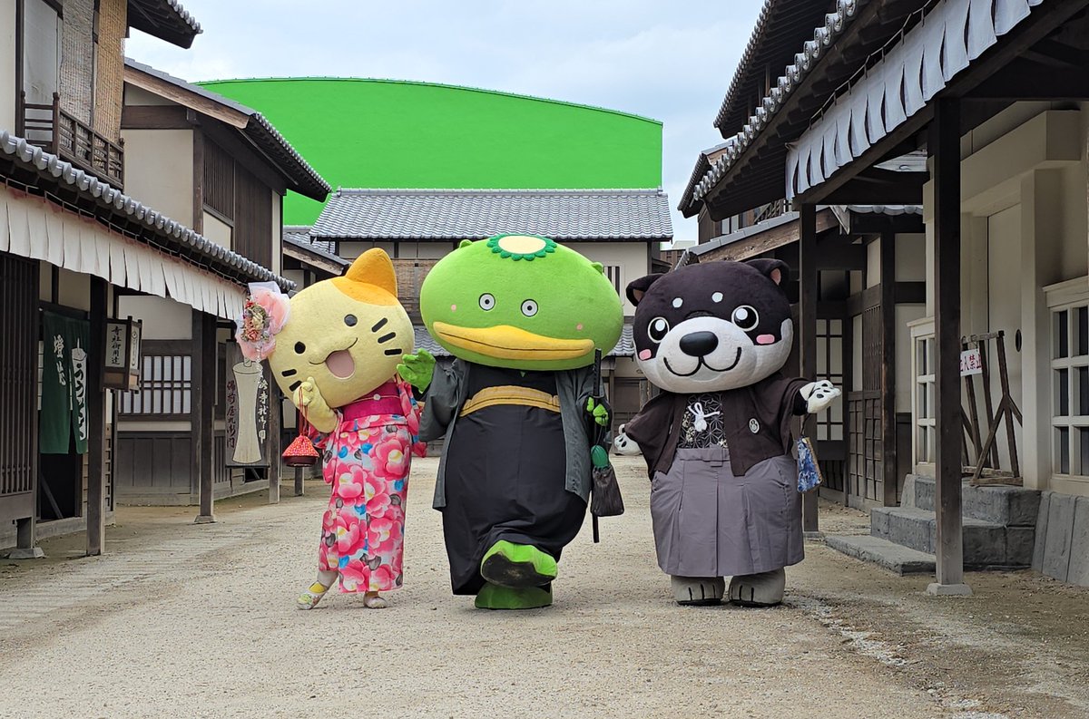 uttiee_white's tweet photo. カパルとは今年初ミーツ☺️
雨の合間をぬって写真撮れた〜

#太秦映画村探訪 https://t.co/D6GGWgPaMQ