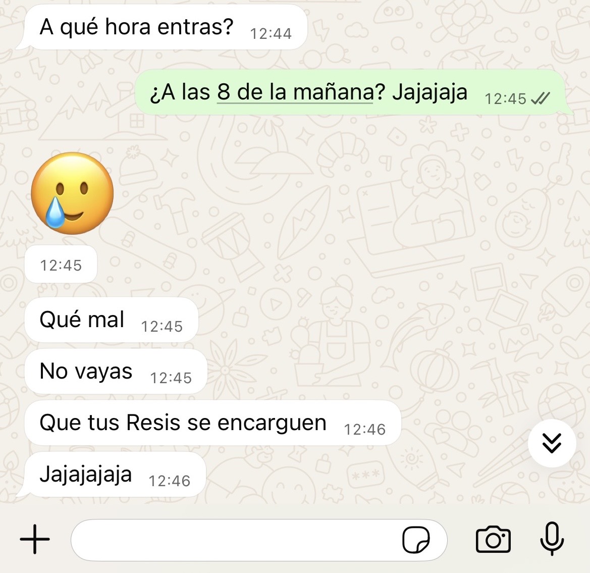 traumatogeek's tweet photo. Chica conoce chico.
Interesante, con una profesión interesante, en un rango de edad más que aceptable. Y yo, abierta. Todo lo abierta que sé ser, al menos.

Entonces propone plan. Por la mañana, un lunes laborable.
Le digo que trabajo. Y ahí lo suelta: que se encarguen mis residentes. A él le hace gracia, a mí ni un poco.

Pero entonces recuerdo an mis amigas, que me dicen que soy demasiado exigente. Que me paso. Que no puede haber nadie en el mundo a la altura de mis espectativas… Así que respiro hondo y lo dejo estar.
Tres frases después, lo repite.

Y ahí ya no.
Porque ese comentario traduce muchísimas cosas, y ni una sóla buena.

Piensa que mis pacientes me importan lo bastante poco como para dejar que cualquiera pase MI consulta. Que piensa que soy de las que faltan al trabajo porque les apetece irse de picos pardos con un tío al que está conociendo. Que piensa que veo en mis residentes mano de obra barata.

Eso traduce lo que piensa de mi profesión y lo que piensa de mi, por extensión. Como si la medicina fuera algo que uno se salta cuando estorba.

A mí los lunes por la mañana me esperan personas que llevan semanas o meses esperando para verme. A mi.

Total, que final de la historia: chica desconoce a chico.

#LaTraumatologaGeek