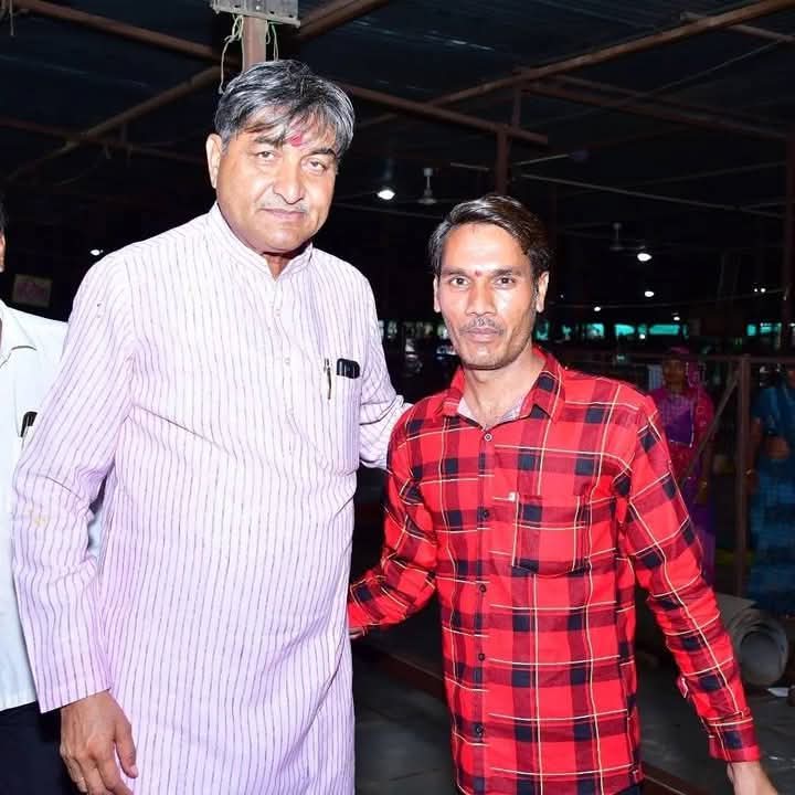 PinkeshsenPink1's tweet photo. गरोठ भानपुरा विधानसभा क्षेत्र के जननायक विधायक भाई साहब श्री चंद्रसिंह जी सिसोदिया को जन्मदिन की हार्दिक बधाई एवं शुभकामनाएं।                                                      @mlagaroth https://t.co/1XUCC7My8G