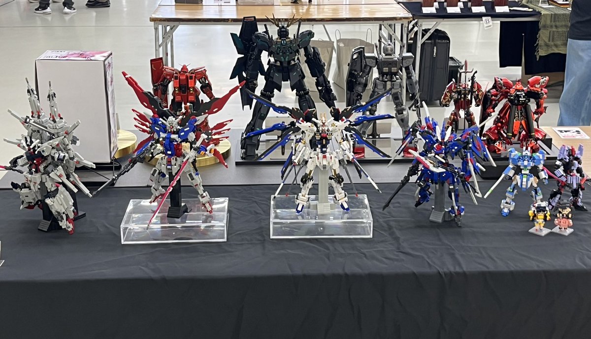 hino_petitblock's tweet photo. 持っていったのはこの作品達。
明日が一般公開です！
#広島プラモフェス2026S https://t.co/x2KvyqH1SZ