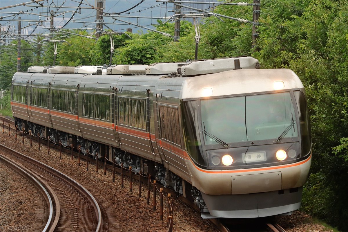9/21,22に運転された諏訪しなの号乗車記念の特大ステッカー 7年ぶり「諏訪しなの号」運行、信州の魅力をPR