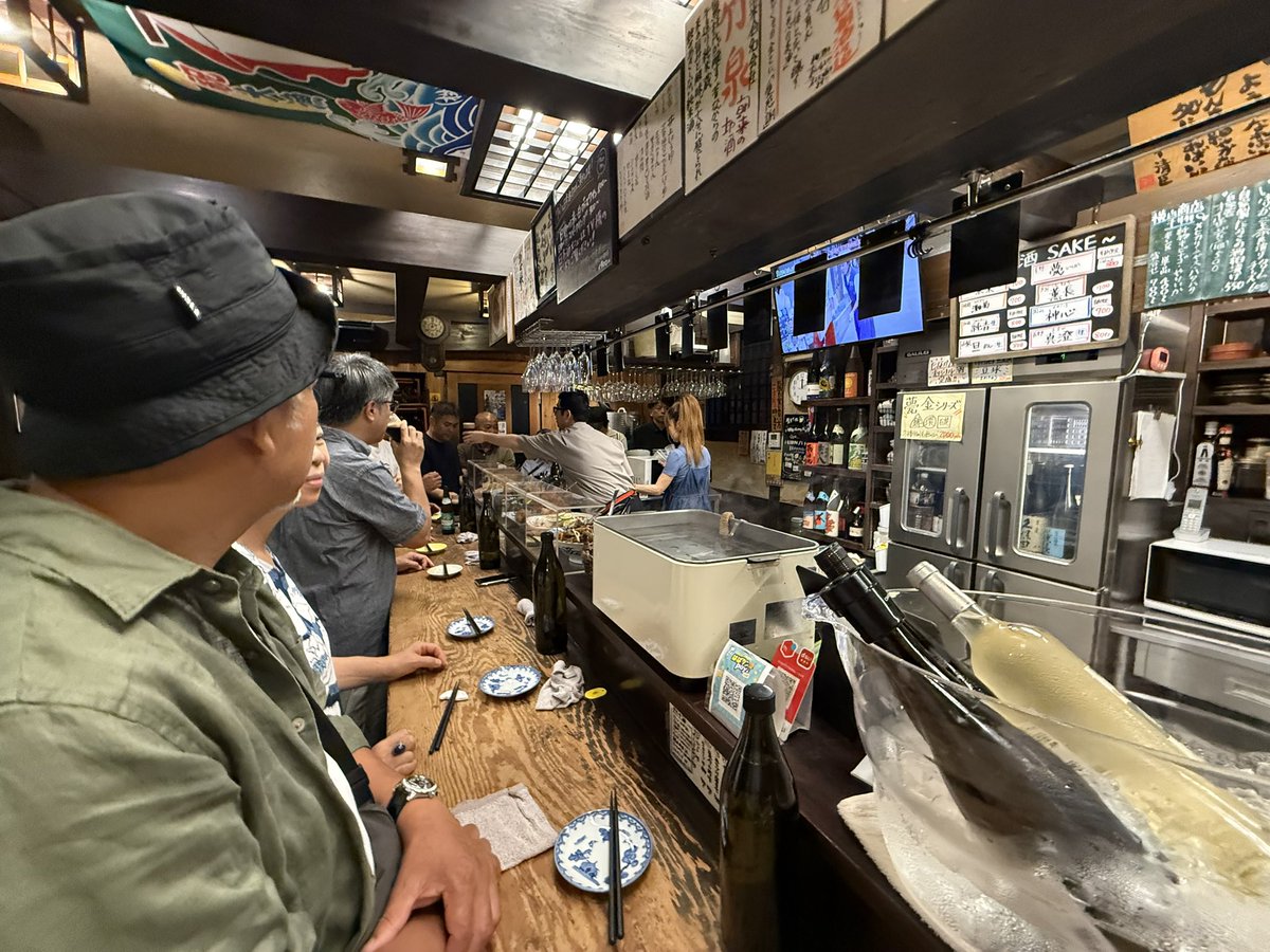mt__beer130's tweet photo. 今日は久しぶりにフリーで明石の立ち飲み屋！2時間で追い出されるのでムジナ行こうかなーと思ったけど15時に空いてないこと多いし西明石のブルワリー行こかな https://t.co/C4A9ZvFnZj