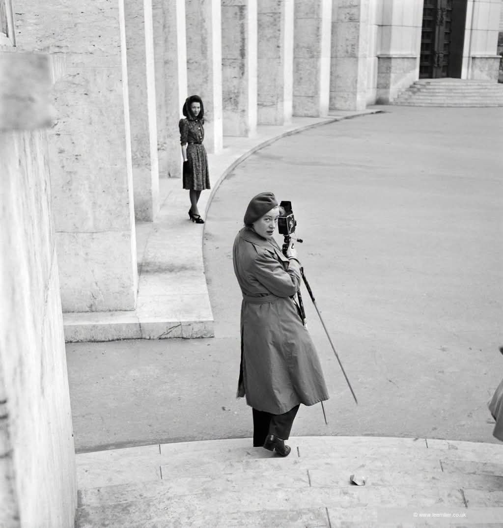FRauBangladesh's tweet photo. Ambassador's Recommendation 🇫🇷

If you're in Paris, discover the #LeeMiller exhibition at the Musée d'Art Moderne de Paris.

👉 
https://t.co/Kttb0DAJhA

250 photographs trace the career of one of the great photographers of the 20th century @francediplo https://t.co/V5vBzKk1Aj