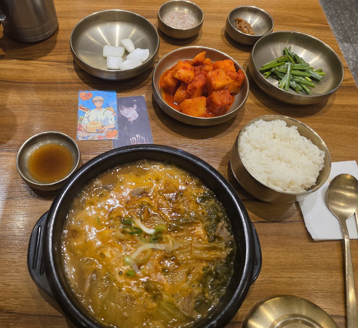 Number_00920's tweet photo. 늦은(?) 생일한상✌️
다들 맛있는거 먹고 즐거운하루보내세용 https://t.co/o1Gysg2QmQ