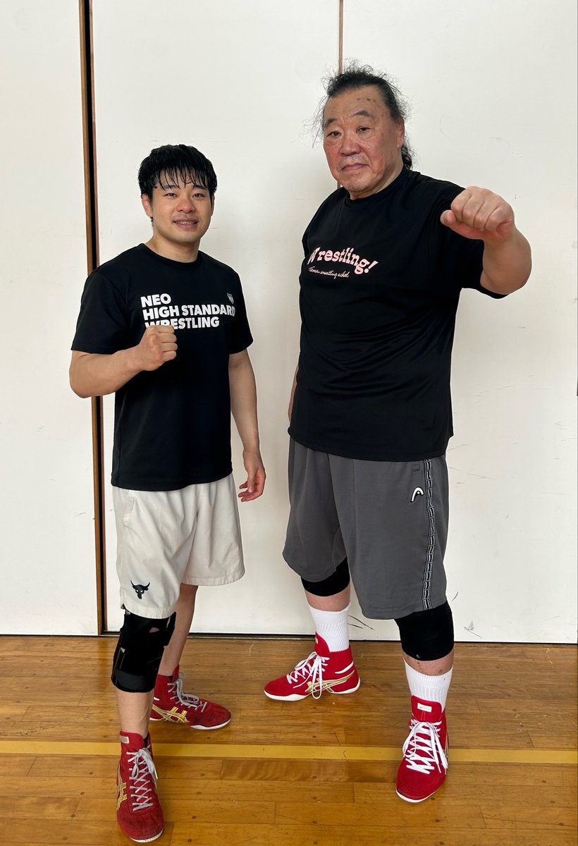 noah_daiki_0314's tweet photo. 久しぶりに本田多聞レスリングスクールの練習に参加させていただきました！

久しぶりにがっつりレスリングの練習。
めちゃめちゃ良い練習できました🤼

回転地獄五輪の極め方も改めて確認できました！
明日の試合で早速試したいなあ🔥

初心を忘れず、突き進んでまいります！！

#noah_ghc https://t.co/rA9GSZSx1G