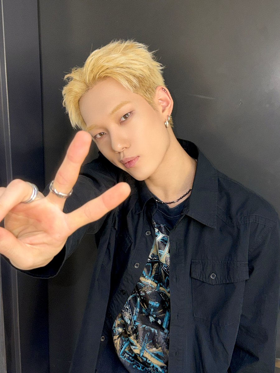 at_ALL_H_OURS's tweet photo. [#제이든]
🦔🦔

#ALL_H_OURS #올아워즈
#XAYDEN #제이든 https://t.co/TQiIVPu4PM