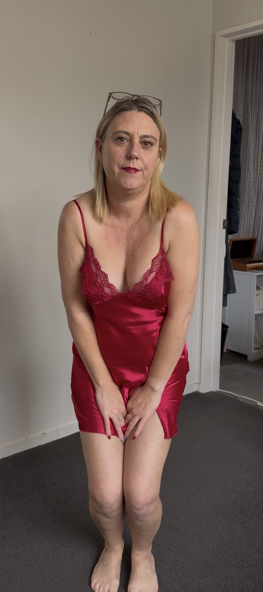 catekiwimilf's tweet photo. 4th July. Red, White and Blue https://t.co/ntKUvp2R2e