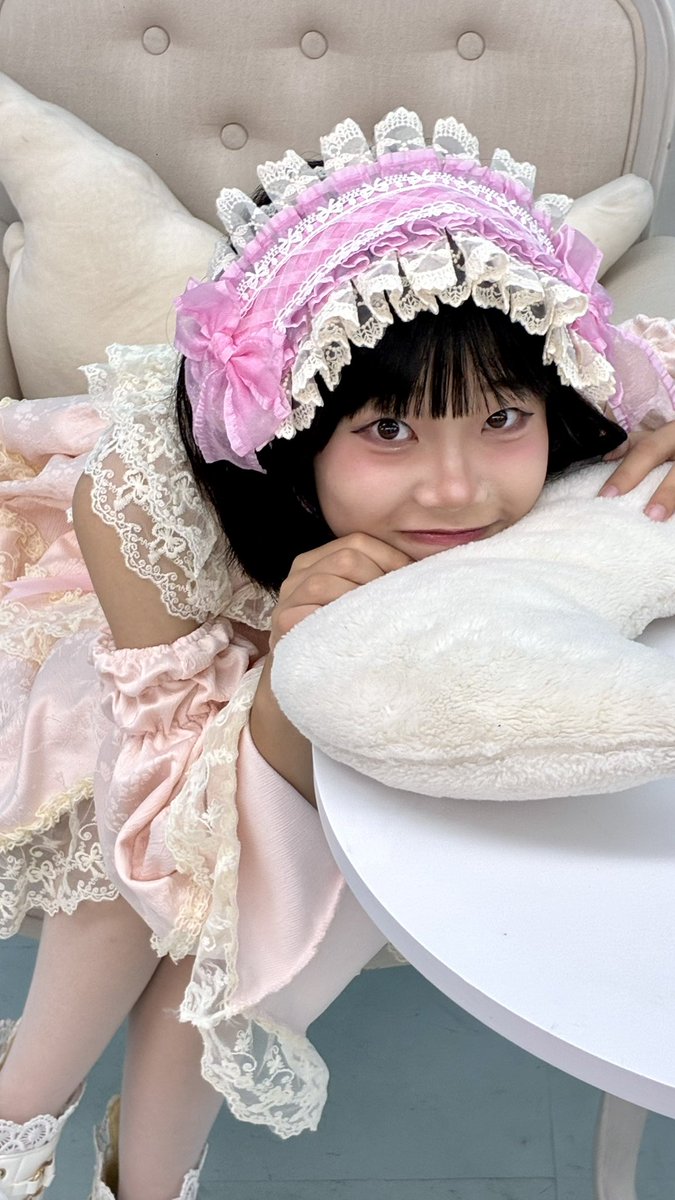silbeat9s's tweet photo. 7/4 mimi生誕スタジオ撮影会

miniちゃん久しぶりー🥹💚
ショートになって可愛さ🆙😆👍✨
懐かしい歌も5曲歌ってもらって目も耳も癒されました🥹💕
スマホGETしたらTikTokの動画楽しみにしてるねー😉🫶
会えて嬉しかったよ❣️ （ﾏﾒｻﾝﾓ!）🥰ﾏﾀﾈ!

※スマホ撮影

#mini @mimi250706 
#モニベル https://t.co/Pc9CKpzkYS