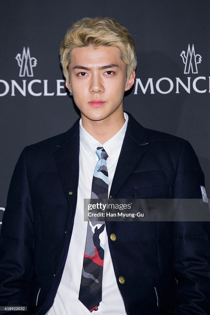 starfess's tweet photo. MAHA DAHSYAT OH SEHUN BLONDE ERA -STAR 😭😭😭😭😭 https://t.co/fUeJiyjSbL