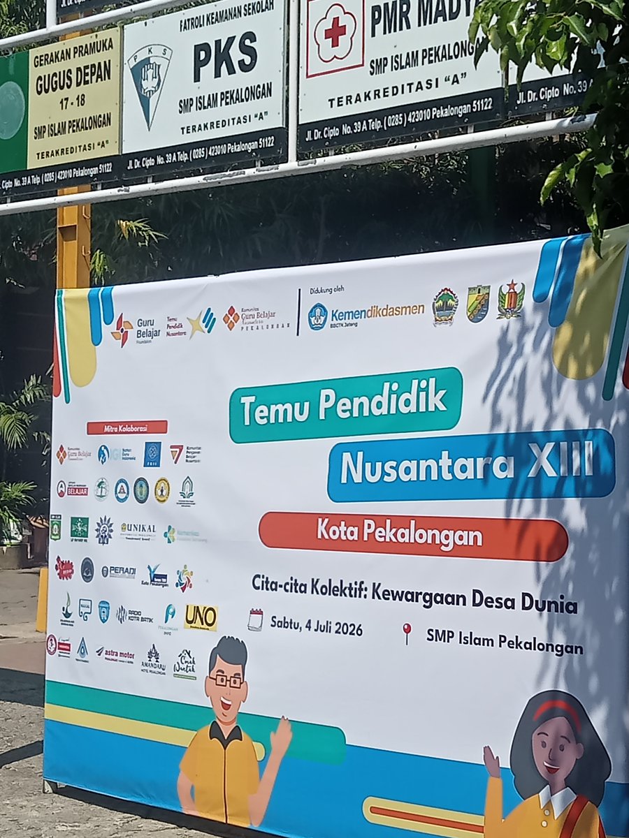 faberyi's tweet photo. Feels so grateful today, bcs i got a lot of new insights ❤️✨

#TemuPendidikNusantaraXIII
#TPNXIII
#GyryBerdaya
#gurubelajar https://t.co/tBrEglgpLq