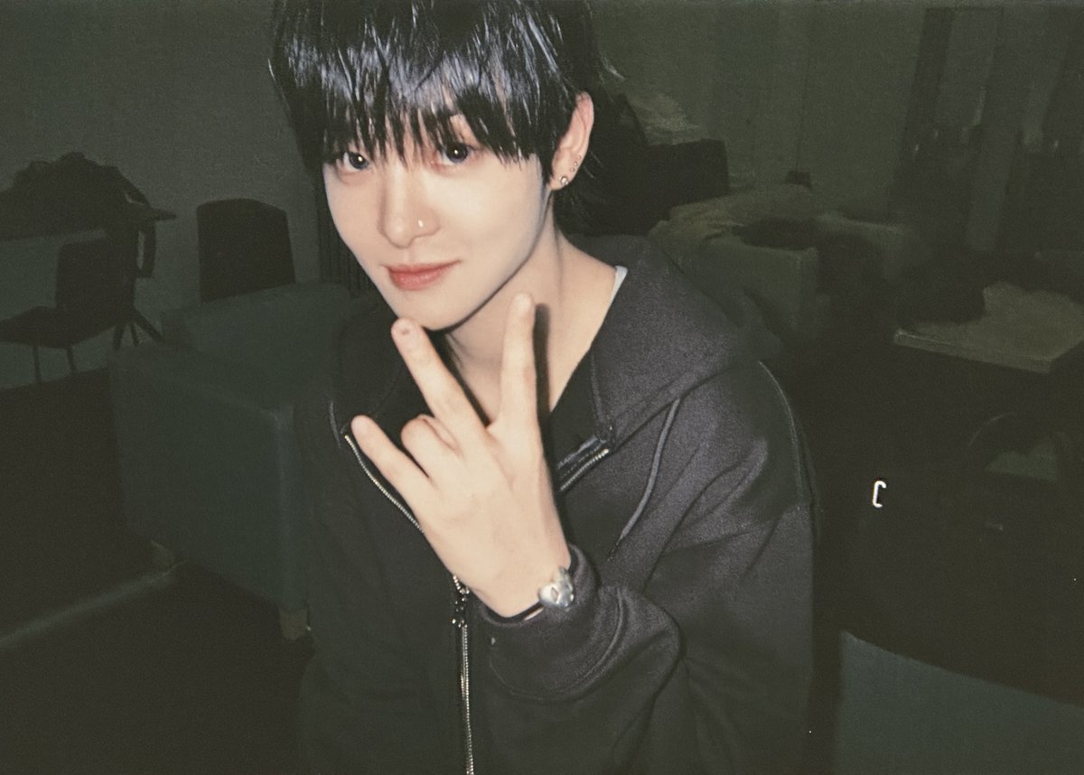 3i4247486's tweet photo. #지훈 https://t.co/QQ9VCdn1jF
