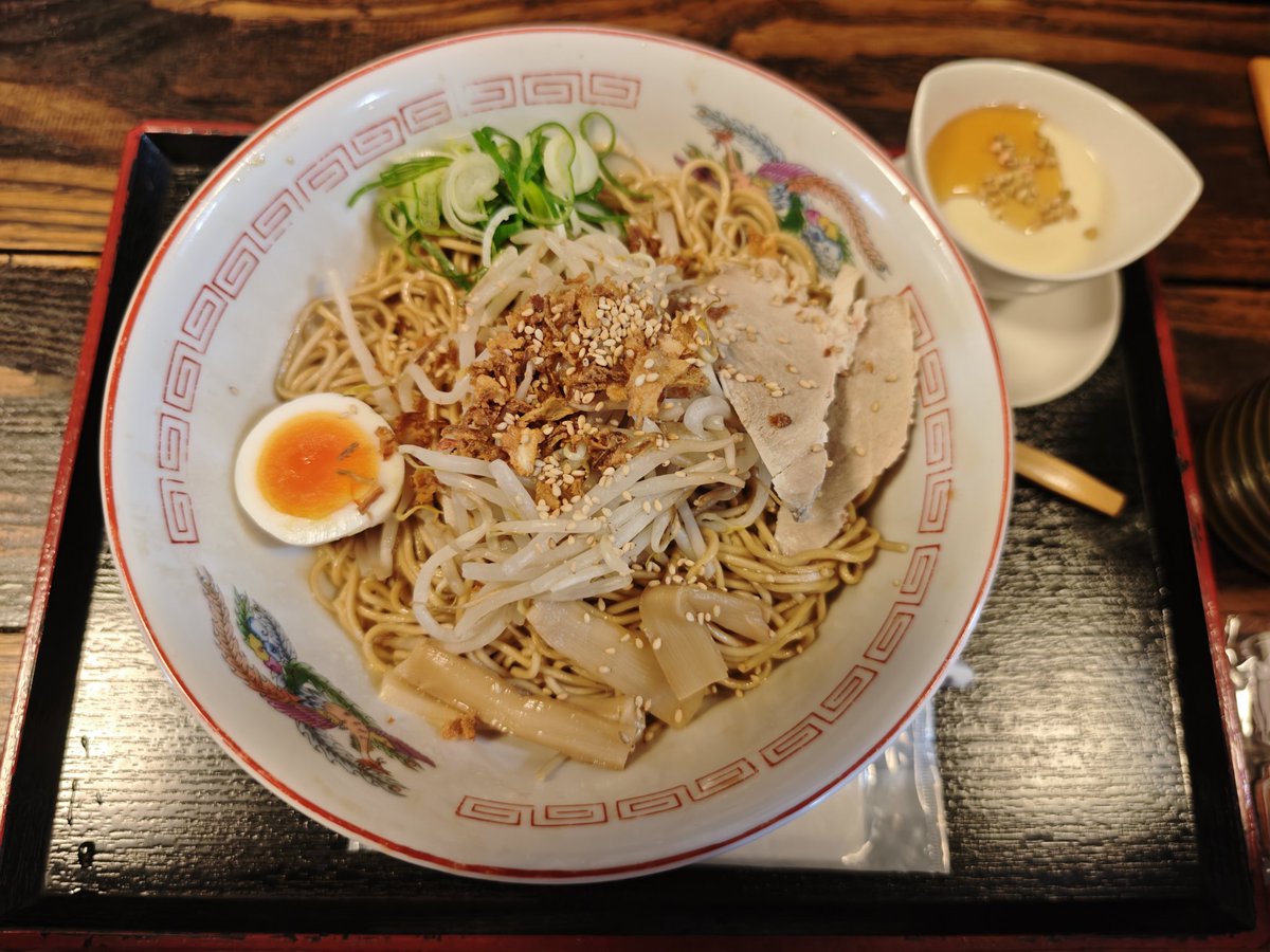 naked_mind's tweet photo. まぜそばにはマヨネーズとかいう害悪が一切入っておらずとてもおいしかったです
プリンも蕎麦の実がアクセントになってよかった… https://t.co/uSn7jJNztd