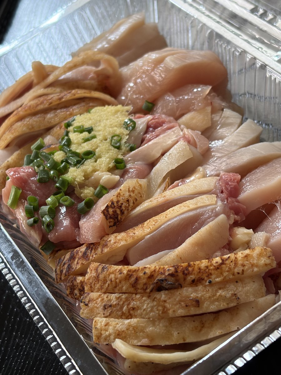 gumtape_'s tweet photo. くどき上手  純米大吟醸
Jr.の愛山33

禍々しいジャケが目を引くJr.の愛山
口説き下手なので美味すぎる以外の言葉は要らない
鳥長のたたきとペアで優勝です https://t.co/punYdYo2oy