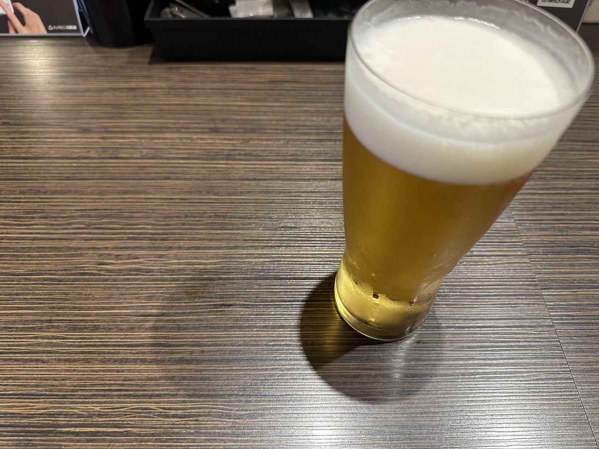 bass80t's tweet photo. 昨日の夜は近所にできたバーに行った？ https://t.co/5IlnP8WRpb