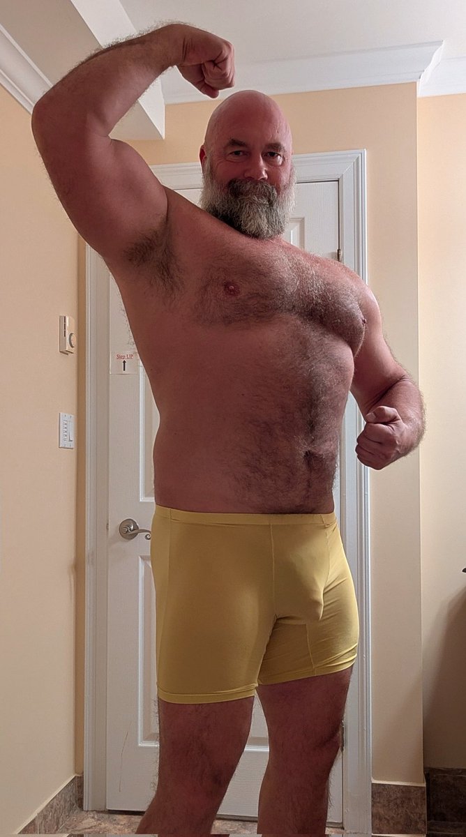 Westcbear's tweet photo. Just in my yellow underwear! https://t.co/EfDwtwSynv