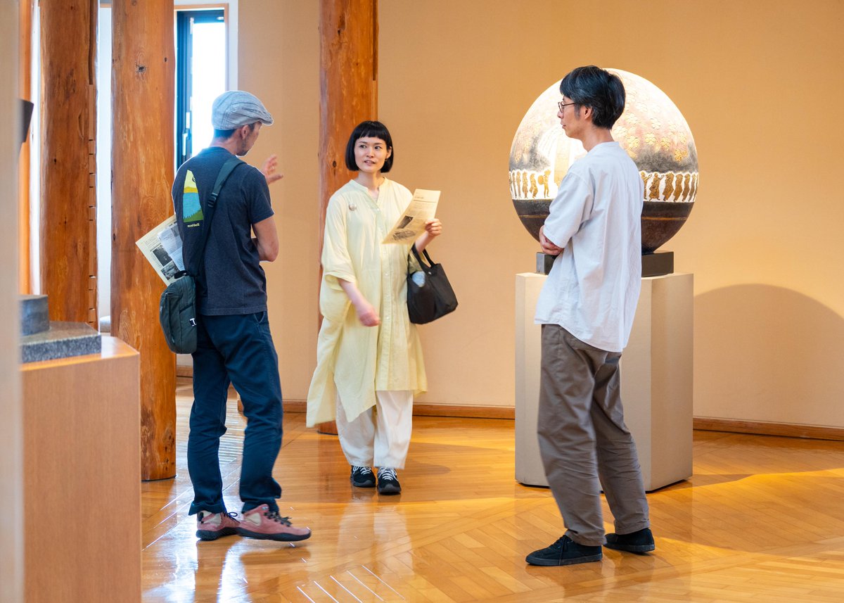 Bunkyouno_Mori's tweet photo. この秋に文教の杜ながいで展示を控える彫刻家の菅野泰史さんとちばふみ枝さんが昨日から長井市に滞在中です✨
午前中にお二人と周辺のお店や總宮神社、あやめ公園を巡りました。豊かな感性や温かい見方に触れ、改めて長井の魅力を感じるステキな時間でした。

#文教の杜ながい #菅野泰史 #ちばふみ枝 https://t.co/VmAHdyau76