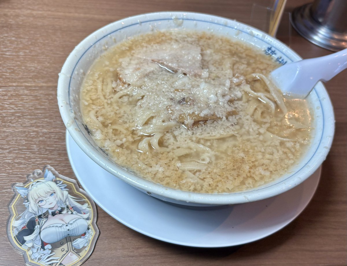 chishikankan's tweet photo. 杭州飯店
ラーメン美味しいのはもちろんだけど
餃子がめっちゃでかくて大満足 https://t.co/TzrdFRXfTF