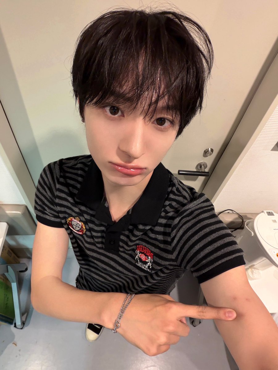 eomummm's tweet photo. 260704 버블 #동화 #Donghwa https://t.co/UFVTnX3WeF