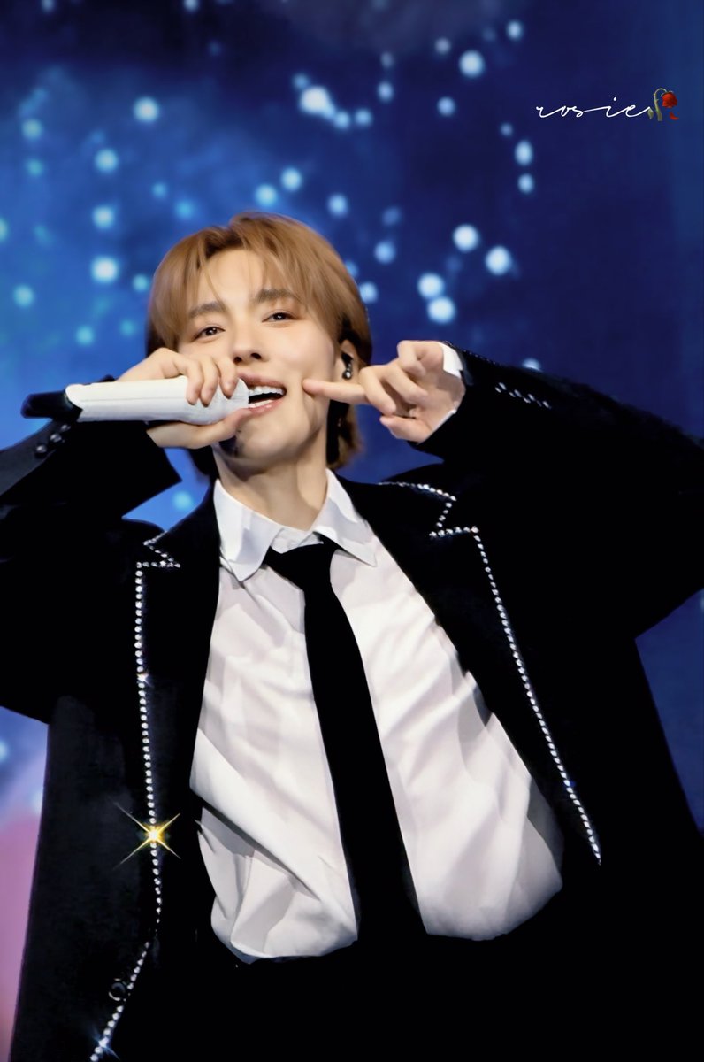 jeing4812's tweet photo. 030726

WINNER's JINU in LOVE ME LOVE ME  🥺

 KBEE 2026 - Hanoi, Vietnam

@yg_winnercity 
#WINNER #JINU #JINWOO #KIMJINWOO #위너 #진우 #김진우 https://t.co/8eKpMsxSdq