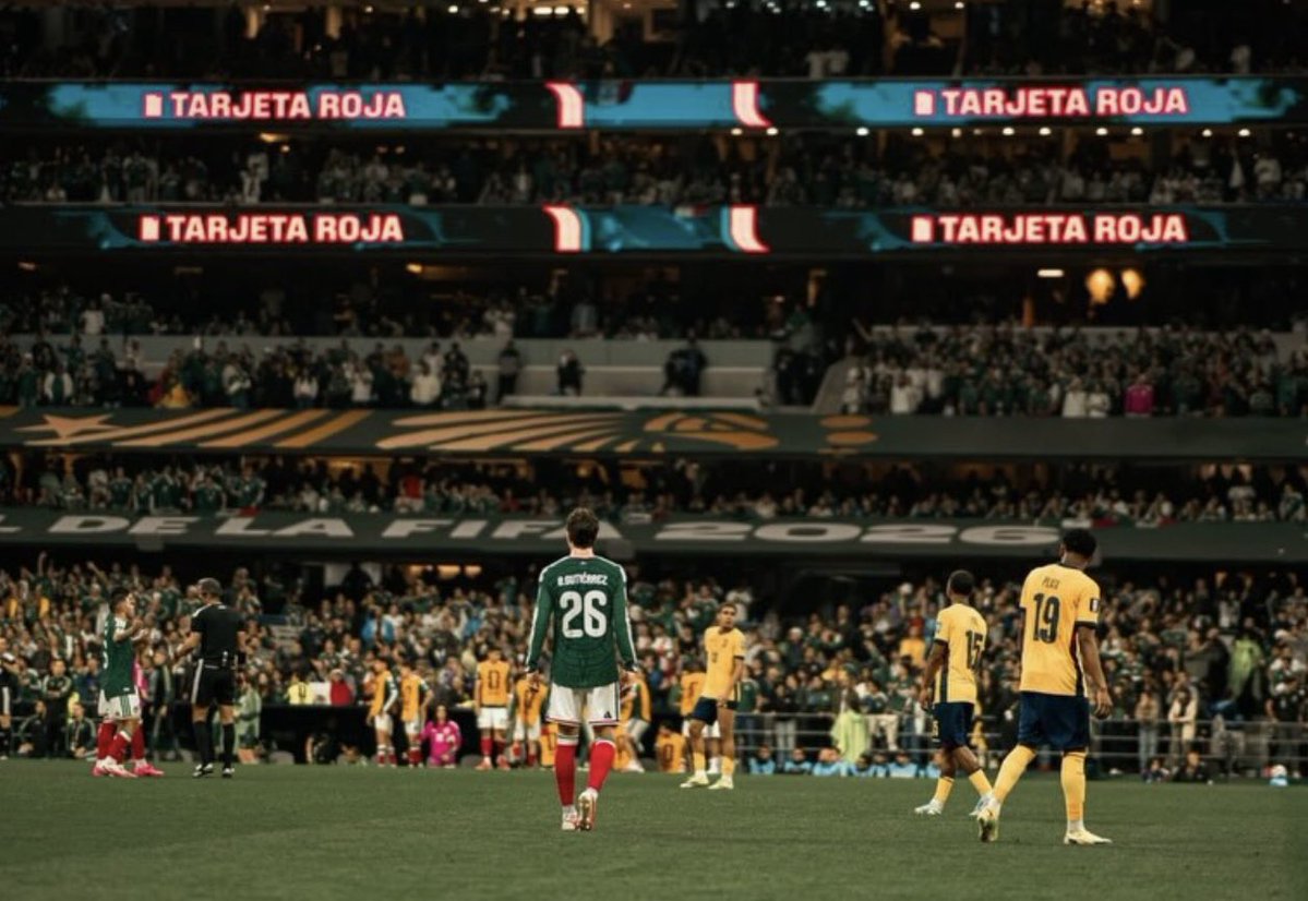 bguti1101's tweet photo. - Brian en instagram

Cada partido con esta camiseta es un honor y un orgullo. 🇲🇽 El domingo sera otra gran batalla por delante! 💚🤍❤️ Todos juntos https://t.co/ljn237343w