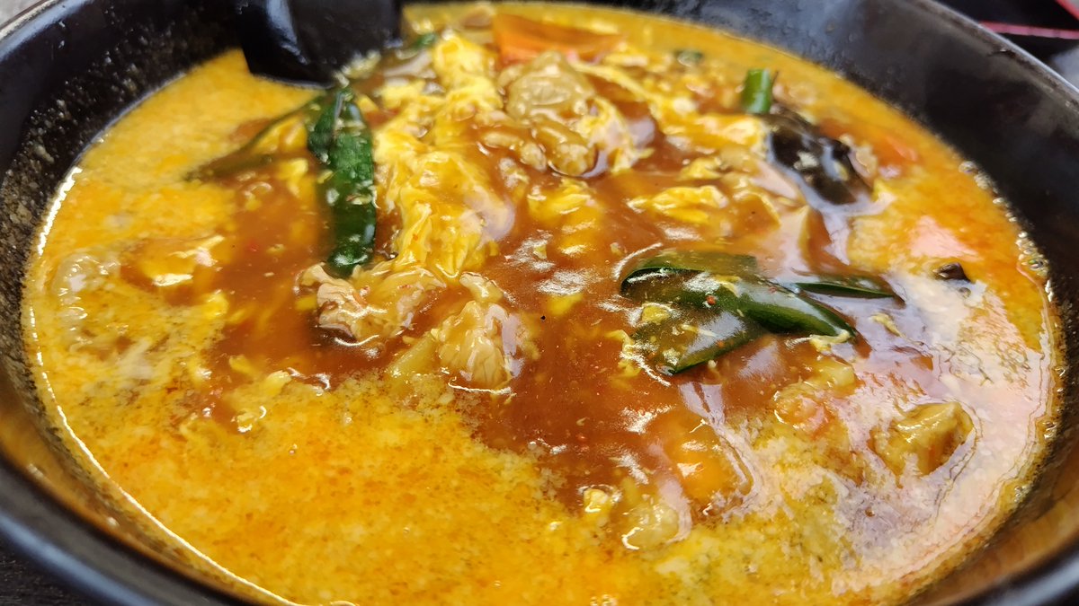 m_light6455's tweet photo. 新潟市中央区「満里女池店」
・酸辣坦々麺 1100円
・肉餃子 500円

女池ICにリニューアルおぺんしたKーズデンキへ行く途中、腹減ったんで久しぶりの入店。

相変わらずめちゃくちゃ美味しかったです！やはり満里しか勝たん︎︎👍
ごちそうさまでした！ https://t.co/EIrln6YCp1