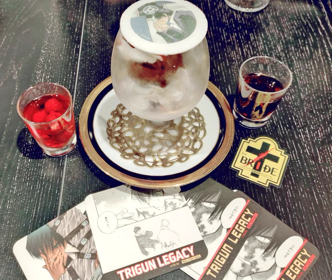コースター神引きすぎて流石に面白かった 牧だけでダブることあるんだ… 写真下手すぎてぬいがちょん切れてた