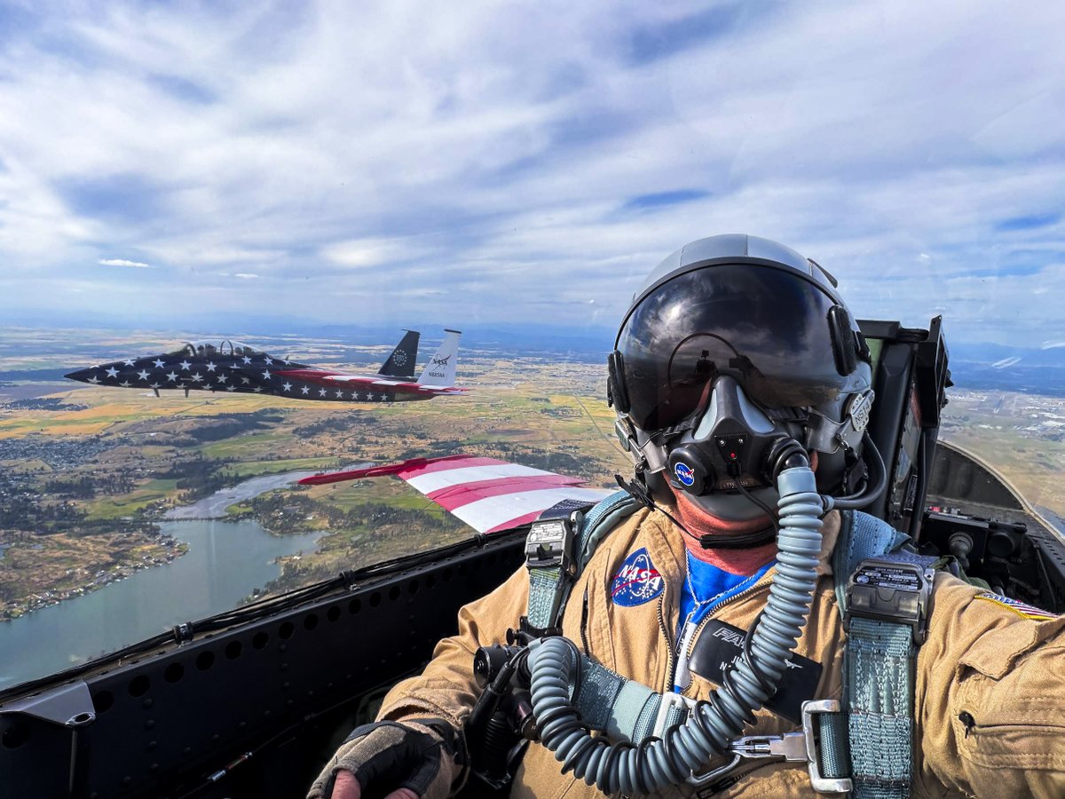 NASAArmstrong's tweet photo. The Nation’s capitol will feel the power of NASA Aeronautics today! ✈️

The agency’s Armstrong Flight Research Center, joined by aircraft from @NASAJohnson, will ignite the skies with a @Freedom250 flyover bursting with energy, pride, and aerospace brilliance.

Happy Independence Day! 🇺🇸

🔗: https://t.co/zh4FSbrsii