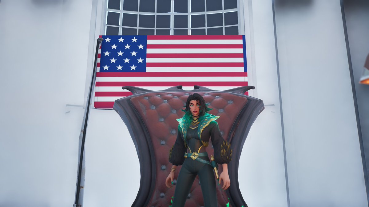 ValeriaaFN's tweet photo. Happy 4th of July from me https://t.co/RGdosxfM6j
