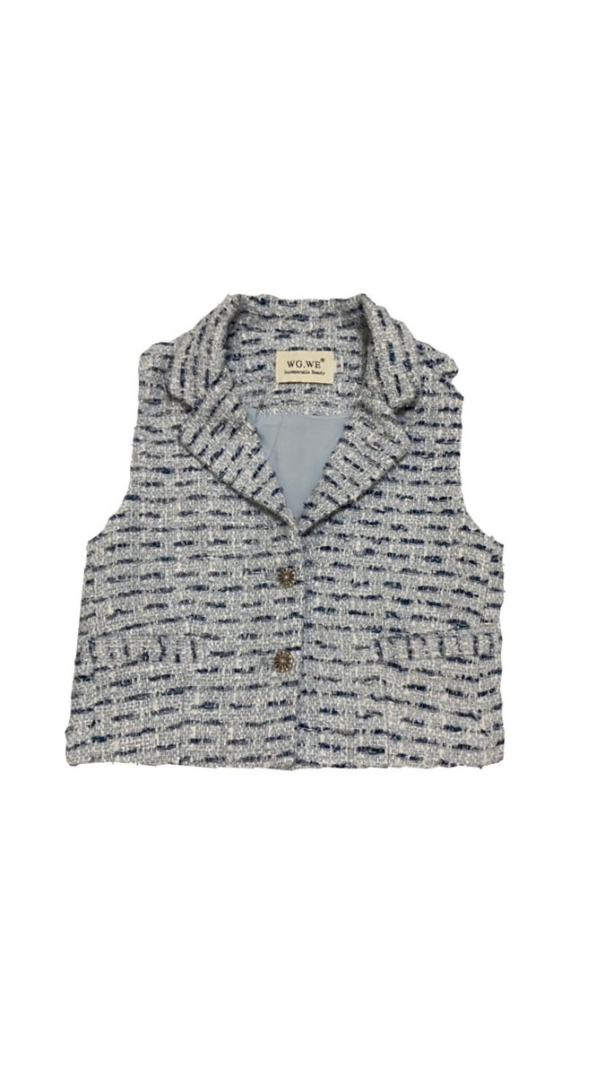 miwwaui's tweet photo. 39 ฿ ใส่รอบเดียว

#ส่งต่อเสื้อผ้ามือสอง #โล๊ะตู้ #เสื้อผ้ามือสองสภาพดี #ส่งต่อเสื้อผ้า https://t.co/6j7knNc706