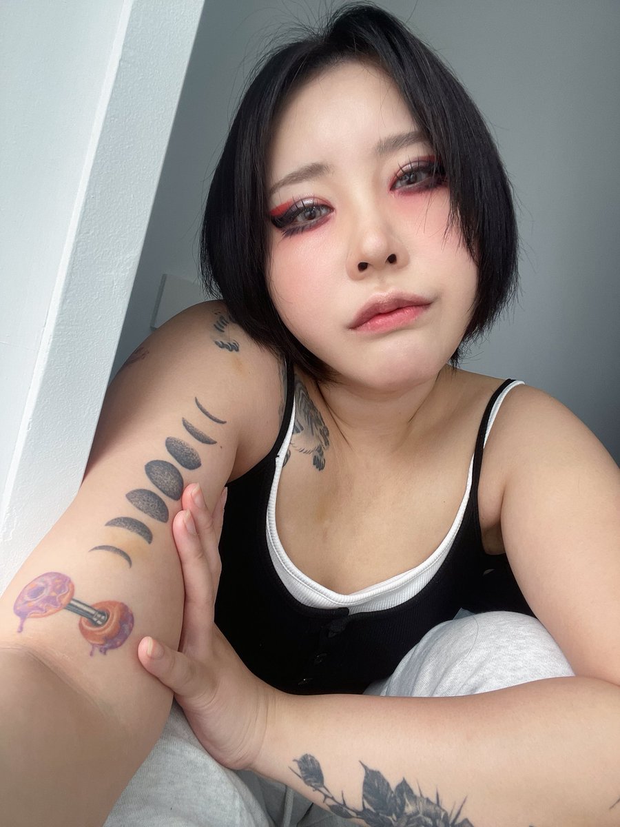虎牙のん_Non Toraga (@wxw_zxz) / Posts / X
